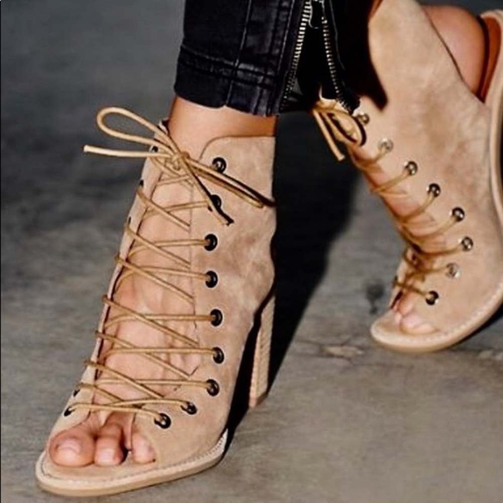 Jeffrey Campbell Suede Cors Size 5 Sandals Lace - image 1